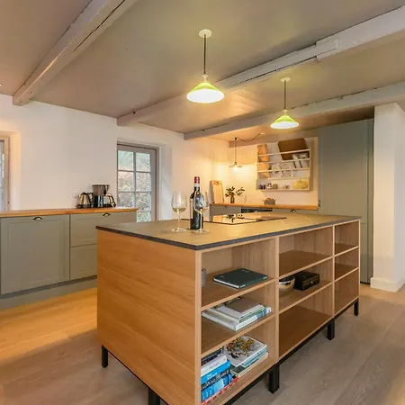 Tatil Evi Historic Ferry House By Limfjorden In Sillerslev Oster Assels